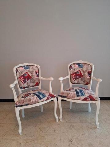 2 vintage fauteuils – zeer goede staat – €75 voor de set beschikbaar voor biedingen
