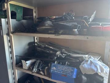 Citroen DS/ID lot de pièces beschikbaar voor biedingen