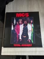 MC5 'Total Assault' boxset. Bevat 3 vinylalbums., Cd's en Dvd's, Vinyl | Hardrock en Metal, Zo goed als nieuw