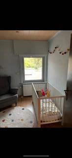Babybed met matras, Kinderen en Baby's, Kinderkamer | Complete kinderkamers, Ophalen, Zo goed als nieuw