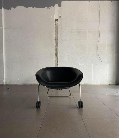 2x Mart armchair by Antonio Citterio for BB Italia, 2003, Huis en Inrichting, Fauteuils, Gebruikt, Leer, Metaal, Ophalen