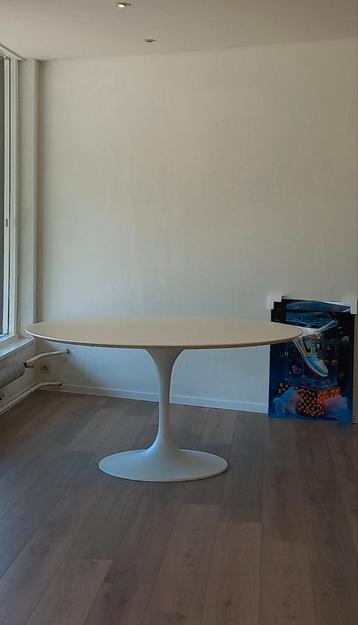 Uittrekbare tafels Extensible table tulipe Eero Saarinen  beschikbaar voor biedingen