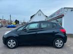 KIA VENGA 1.4 BENZINE|CAMERA|PANO|CRUISE|, Auto's, Kia, Voorwielaandrijving, Euro 5, Stof, Zwart