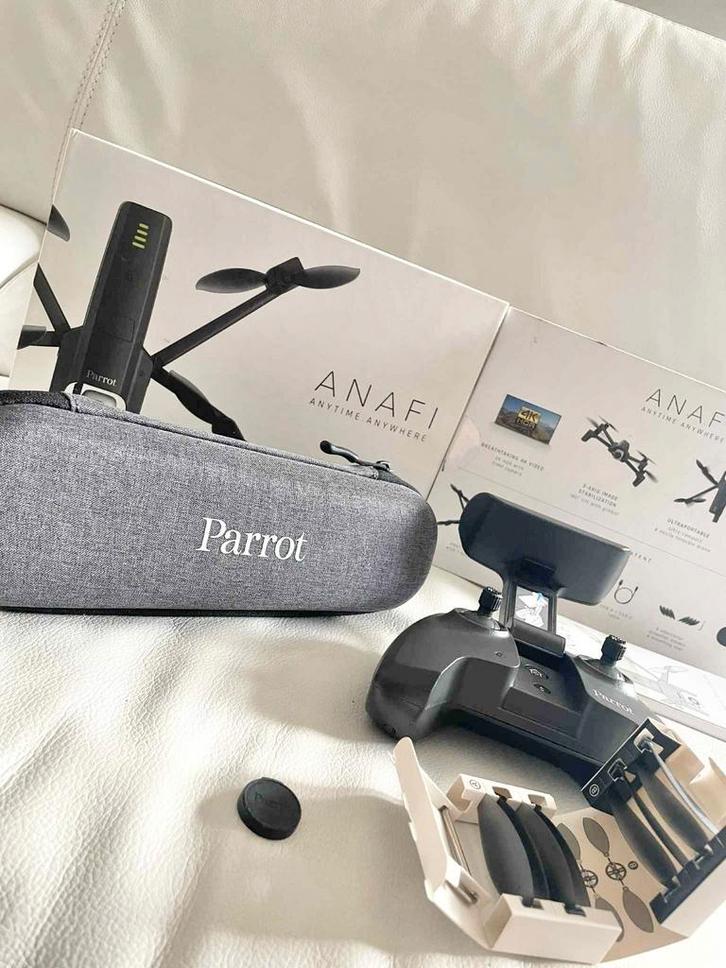 Parrot Anafi Skycontroller 3, Audio, Tv en Foto, Drones, Zo goed als nieuw, Ophalen of Verzenden