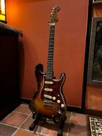 Fender custom shop stratocaster LTD, Muziek en Instrumenten, Snaarinstrumenten | Gitaren | Elektrisch, Ophalen, Zo goed als nieuw
