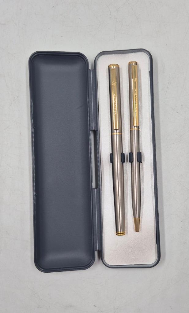 Ensemble stylo plume et stylo bille Chipper en métal doré, Verzamelen, Pennenverzamelingen, Vulpen, Ophalen