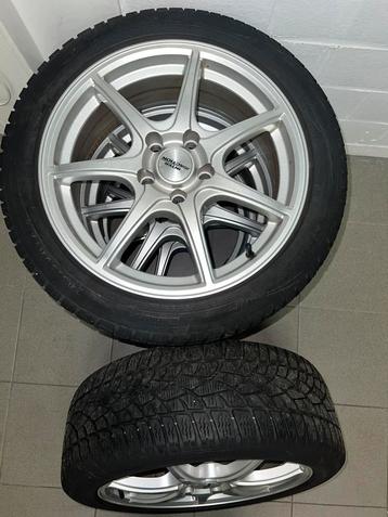 17 Inch All Season Banden + Velgen In Perfecte Staat!!! beschikbaar voor biedingen