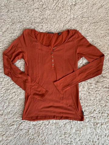 longsleeves maison scotch maat 1 beschikbaar voor biedingen