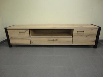 T.V.-meubel NIEUW B 210 / D 41 / H 50 cm beschikbaar voor biedingen