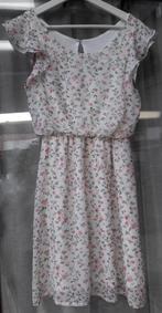 Fleurige jurk van C&A maat S, Vêtements | Femmes, Robes, C&A, Taille 36 (S), Porté, Enlèvement ou Envoi
