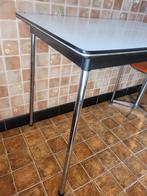 Formica tafel, Huis en Inrichting, Gebruikt, Ophalen of Verzenden, /, /
