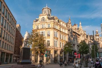 Appartement te huur in Antwerpen, 2 slpks beschikbaar voor biedingen