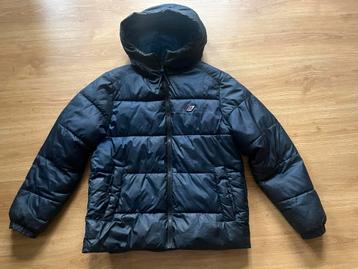 Winterjas Jack & Jones maat S beschikbaar voor biedingen