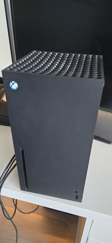 XBOX series x, Games en Spelcomputers, Spelcomputers | Xbox Series X en S, Zo goed als nieuw, Xbox Series X, Ophalen
