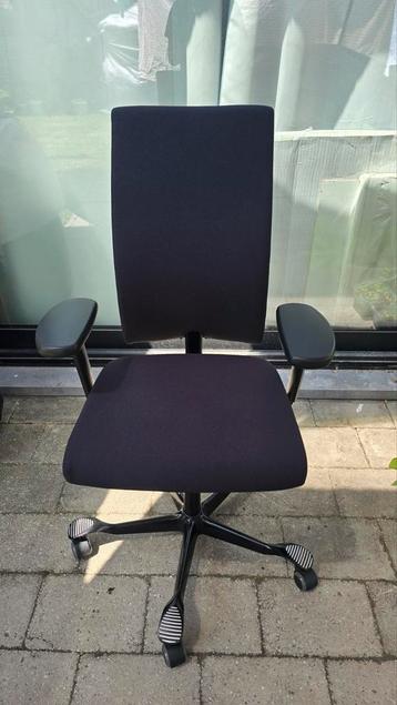 Ergonomische bureaustoel HÅG H04 zwarte stofferen beschikbaar voor biedingen