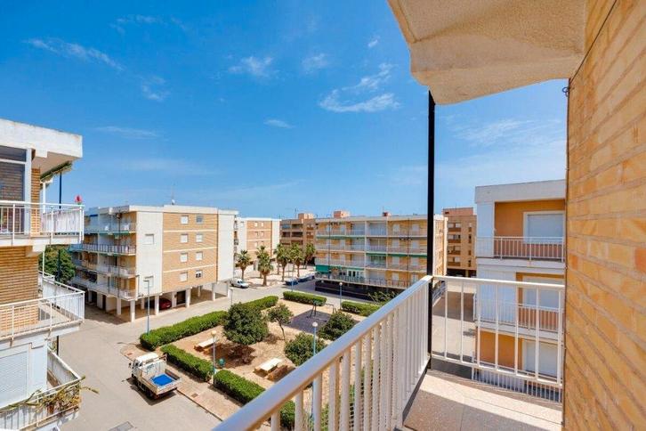 Ruim appartement bij het strand/ Punta Prima, Immo, Buitenland, Spanje, Appartement, Overige