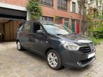 Dacia Lodgy 1.2 essence 7 PLACES GPS CLIM REG JA, Jantes en alliage léger, Carnet d'entretien, 7 places, Cuir