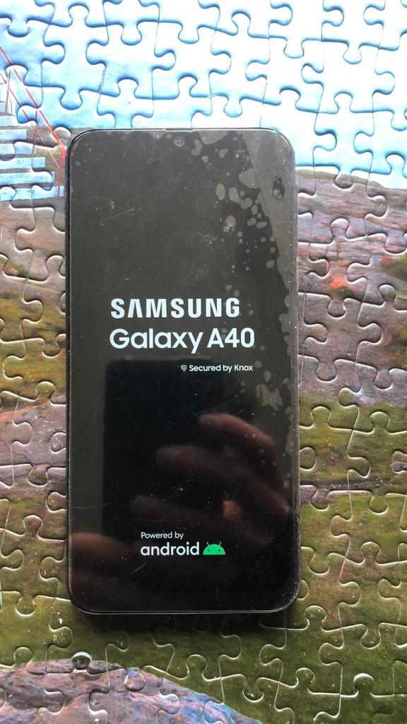 Samsung Galaxy A40, Telecommunicatie, Mobiele telefoons | Hoesjes en Screenprotectors | Samsung, Refurbished, Overige modellen