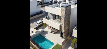Luxe villa's in santa rosalia lake and life resort murcia beschikbaar voor biedingen