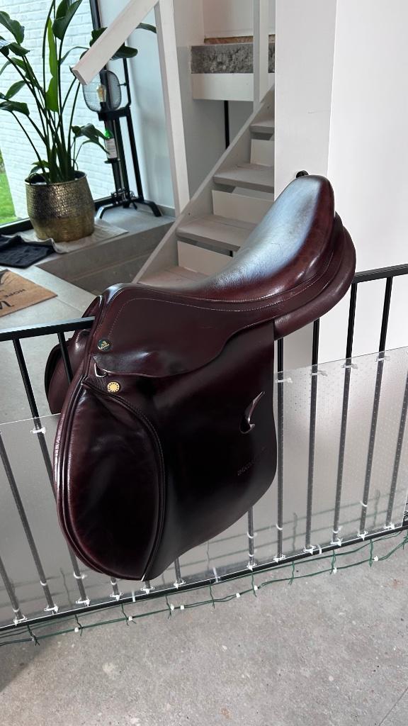 Prestige Roma jump springzadel bruin, Dieren en Toebehoren, Paarden en Pony's | Zadels, Zo goed als nieuw, Springen, Ophalen of Verzenden