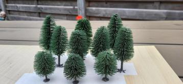 set met 10 stuks mooie bomen voor H0 modelbaan beschikbaar voor biedingen