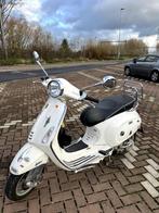 Vespa Primavera 50cc Blanche/Wit, Fietsen en Brommers, Scooters | Vespa, Gebruikt, Overige modellen, Ophalen of Verzenden, Klasse B (45 km/u)