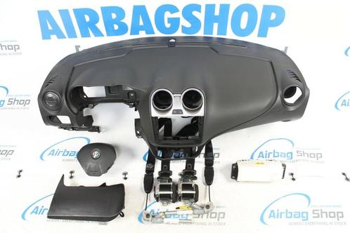 Airbag kit Tableau de bord carbon Alfa Romeo Mito, Autos : Pièces & Accessoires, Tableau de bord & Interrupteurs