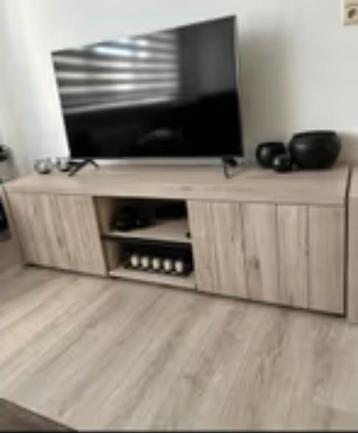 Lucca TV meubel - perfecte staat beschikbaar voor biedingen