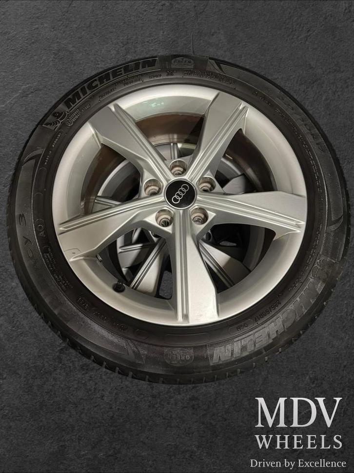 225/20/17 5x113 AUDI Q3 été, Autos : Pièces & Accessoires, Pneus & Jantes, Pneu(s), Pneus été, Enlèvement