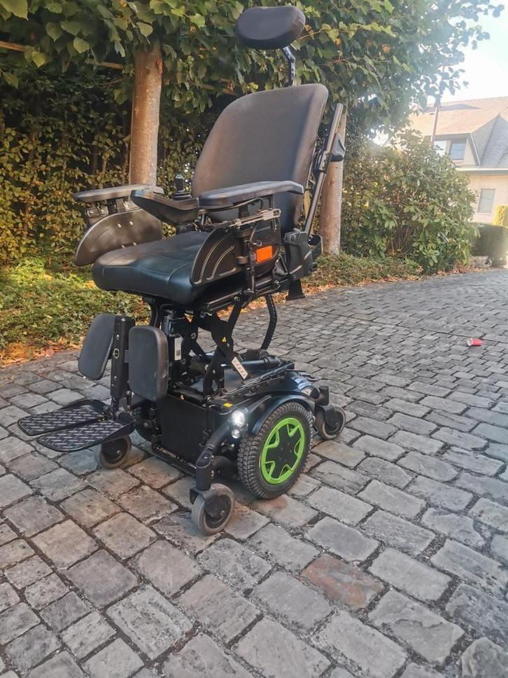 Elektrische rolstoel invacare TDX2 SP meer info 0488826971, Diversen, Rolstoelen, Zo goed als nieuw, Elektrische rolstoel, Inklapbaar