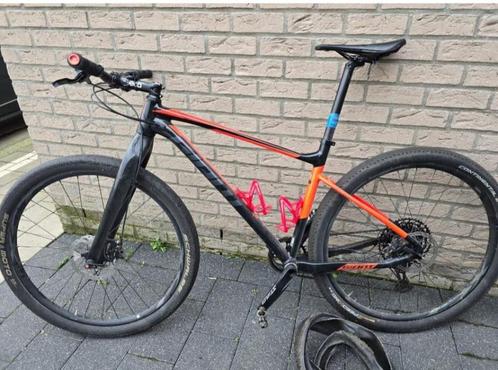 Giant phatom 29inch, Fietsen en Brommers, Fietsen | Mountainbikes en ATB, Zo goed als nieuw, Heren, Giant, 57 cm of meer, Geen vering
