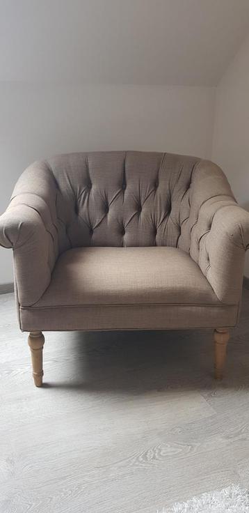 Taupe fauteuil  beschikbaar voor biedingen