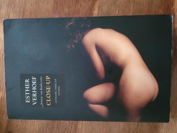 Esther Verhoef - Close-up, Boeken, Thrillers, Zo goed als nieuw, Ophalen of Verzenden