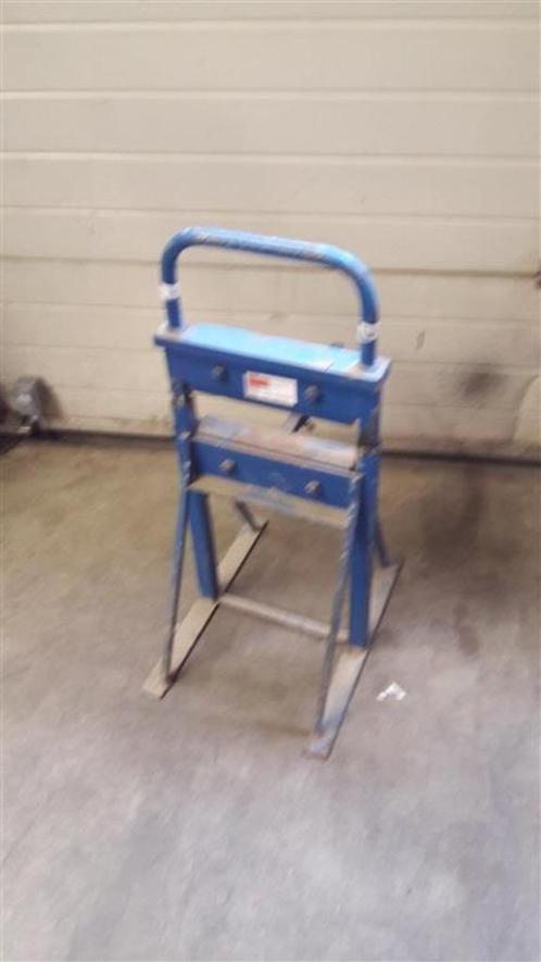 steenknipper klezorenboy metselsteenknipper, Auto diversen, Autogereedschap, Zo goed als nieuw, Ophalen of Verzenden