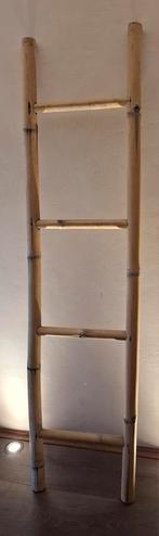  échelle porte-serviettes, Doe-het-zelf en Bouw, Ladders en Trappen, Ophalen of Verzenden, Zo goed als nieuw