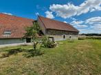 Ferme de caractère à longue façade au cœur de la France, Immo, Étranger, France, Appartement