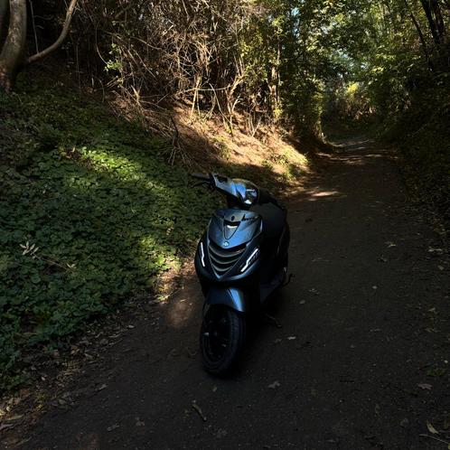 Piaggio zip a klasse, Fietsen en Brommers, Scooters | Piaggio, Gebruikt, Zip, Klasse A (25 km/u), Benzine, Ophalen