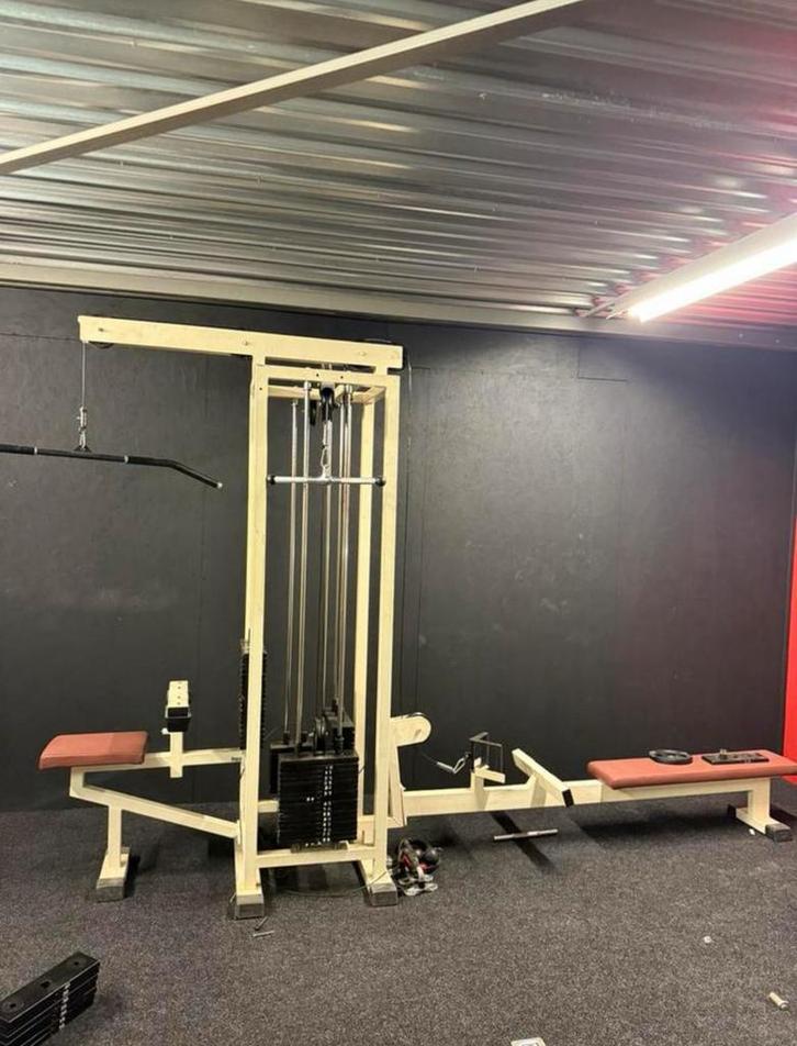 Panatta 4 stack multistation / multi-jungle / Cables, Sports & Fitness, Équipement de fitness, Utilisé, Autres types, Bras, Jambes