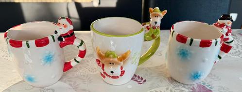 Lot de 3 mugs pour Noël, Maison & Meubles, Cuisine | Vaisselle, Neuf