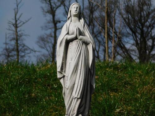 Beeld Maria op Sokkel - 129 cm - Steen, Tuin en Terras, Tuinbeelden, Mensenbeeld, Steen, Ophalen of Verzenden