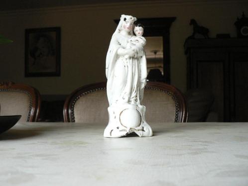 heiligenbeeldje oud in porcelijn, Antiek en Kunst, Antiek | Porselein, Ophalen of Verzenden