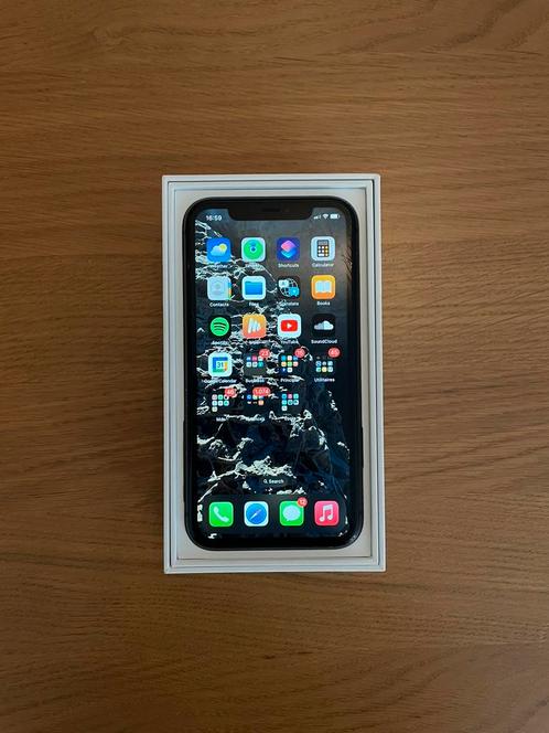 iPhone 11 64g, Télécoms, Téléphonie mobile | Apple iPhone, Utilisé, 64 GB, Sans abonnement, iPhone 11, Noir