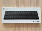 Microsoft Azerty compact toetsenbord, Computers en Software, Toetsenborden, Ophalen, Azerty, Nieuw