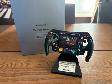 Lewis hamilton Stuur Mercedes 2020 Champion Minichamps 1/2 beschikbaar voor biedingen