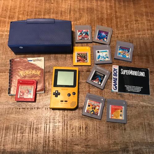 Gameboy pocket geel met veel spellen. super mario, pokemon, Games en Spelcomputers, Games | Nintendo Game Boy, Gebruikt, Ophalen of Verzenden