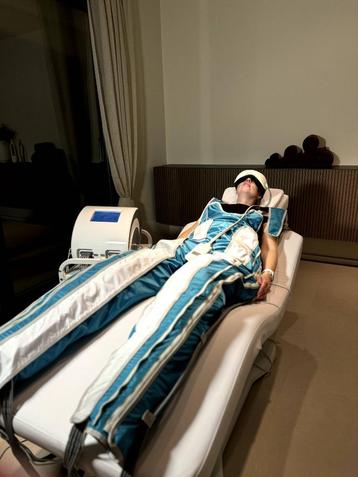 Pressotherapie / Lymfedrainage Toestel – Zo Goed Als Nieuw beschikbaar voor biedingen