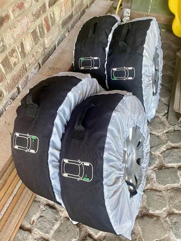 set bandenhoezen Audi 15 - 17 inch beschikbaar voor biedingen