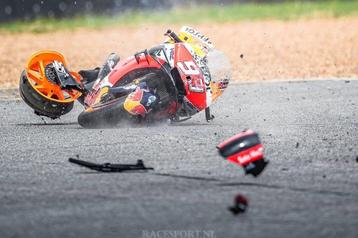 HONDA CBR 600RR EN 1000RR MET SCHADE GEVRAAGD beschikbaar voor biedingen