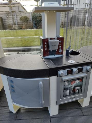 Speelkeukentje met espressomachine (Bosch), Kinderen en Baby's, Ophalen