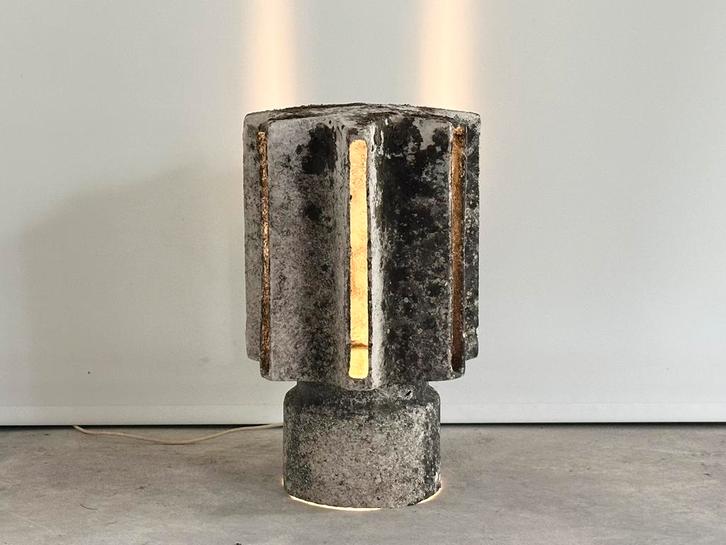 Brutalistic floorlamp a la Willy Guhl, ca 1970’s, Antiek en Kunst, Antiek | Verlichting, Ophalen